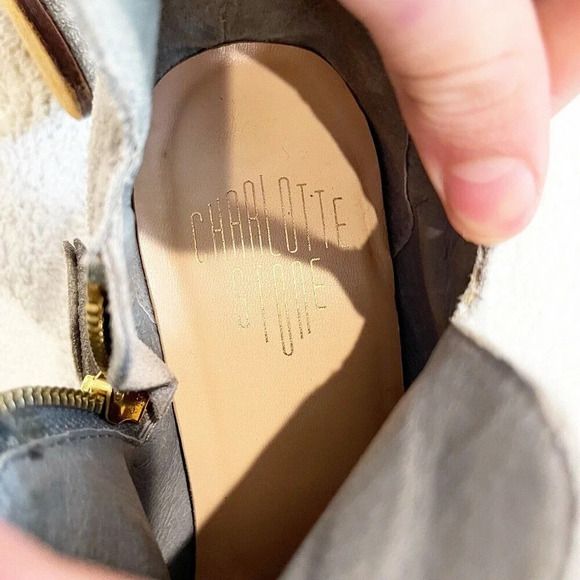 Charlotte Stone Cleo Grey Suede Ankle Booties Womens 10 Side Zip Heeled Boot - Picture 8 of 9